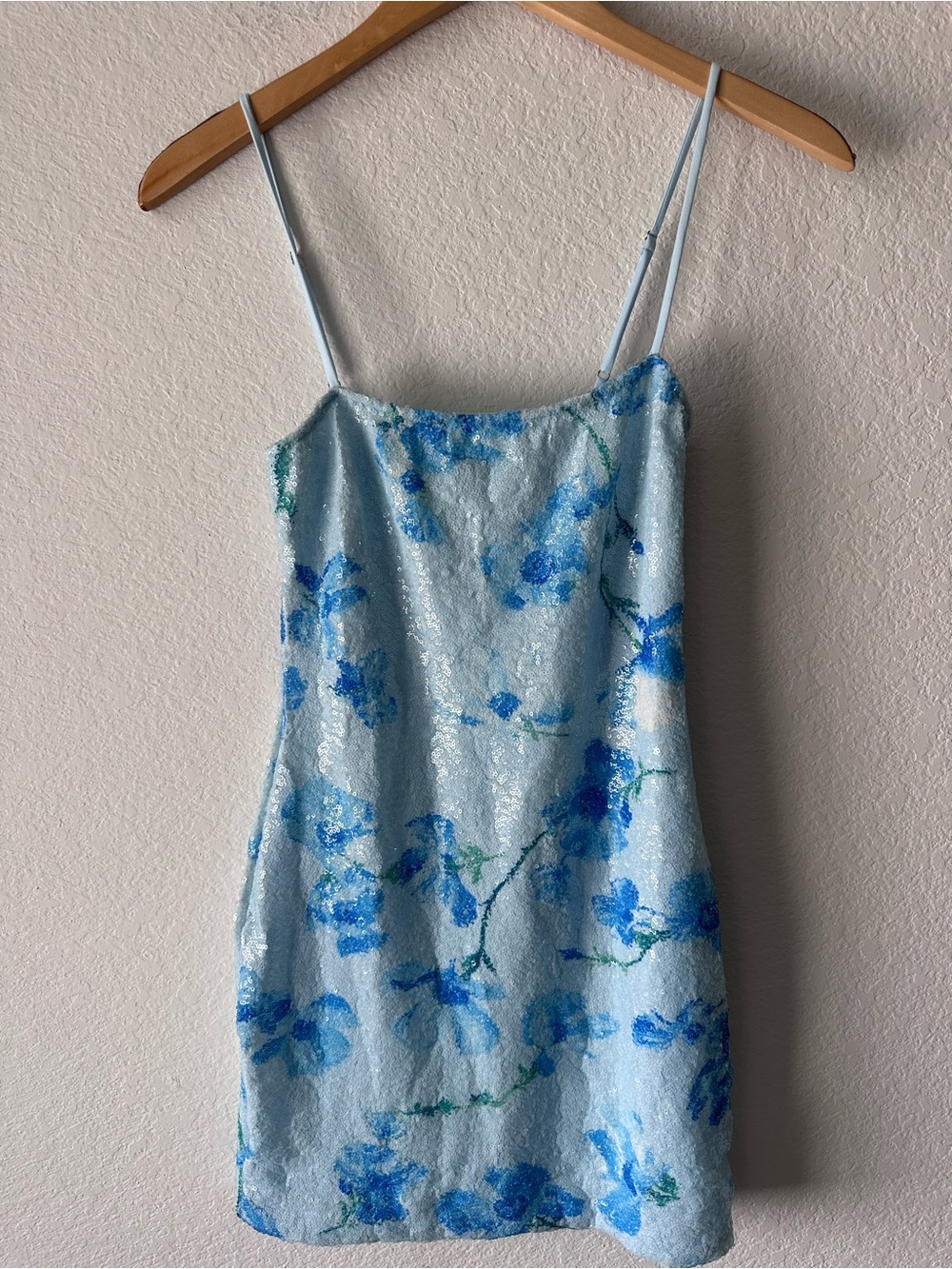 Blue‎ Blush Floral Sequin Mini Dress Blue Sleeveless BD40378 Small